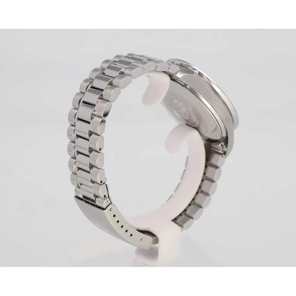 speedmaster-reduced-39_4-28215-35358206