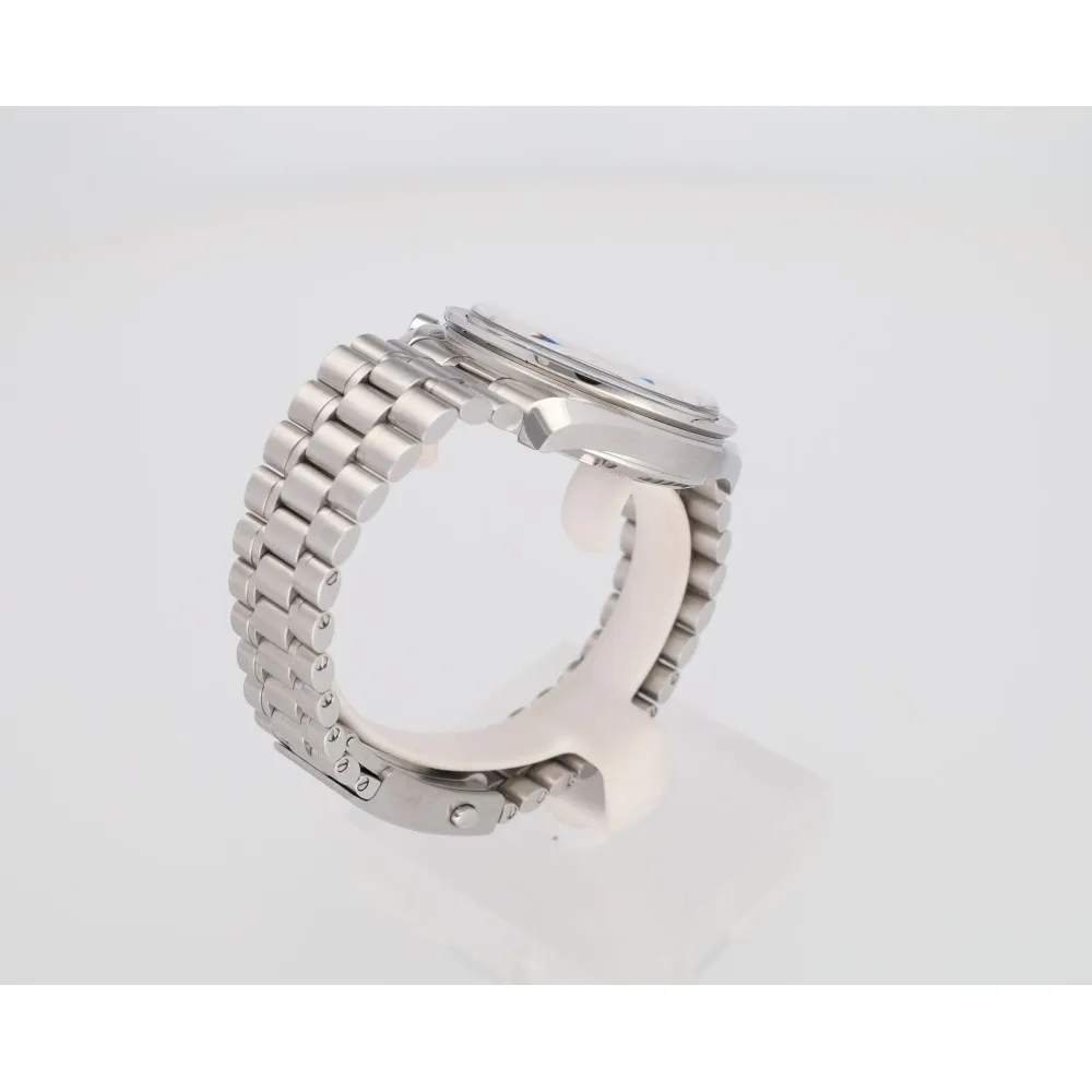 speedmaster-moonwatch_4-30520-b04deb4a