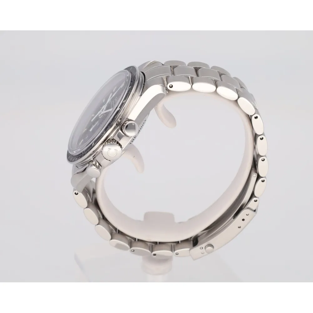 speedmaster-professional-moonwatch_4-29050-5609408d