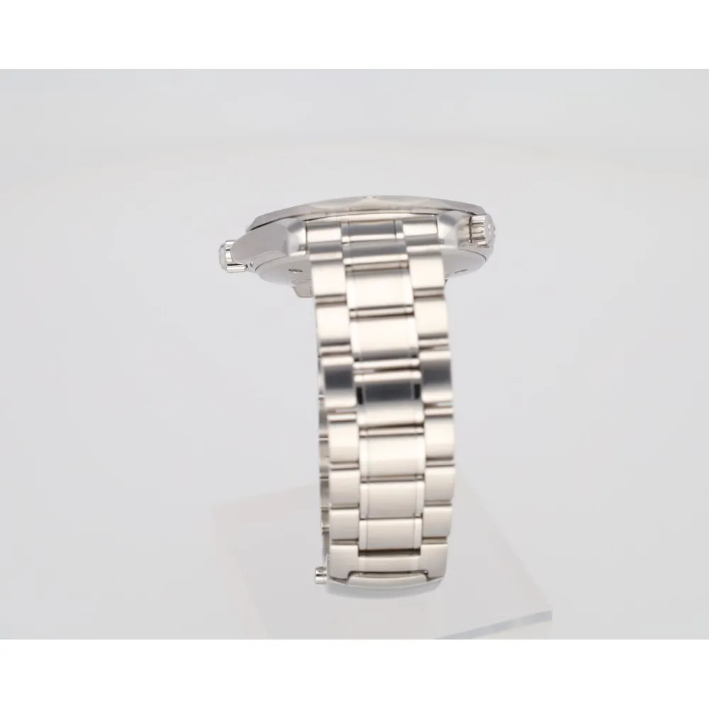 seamaster-diver-300-peter-blake_4-29160-00b46b8b