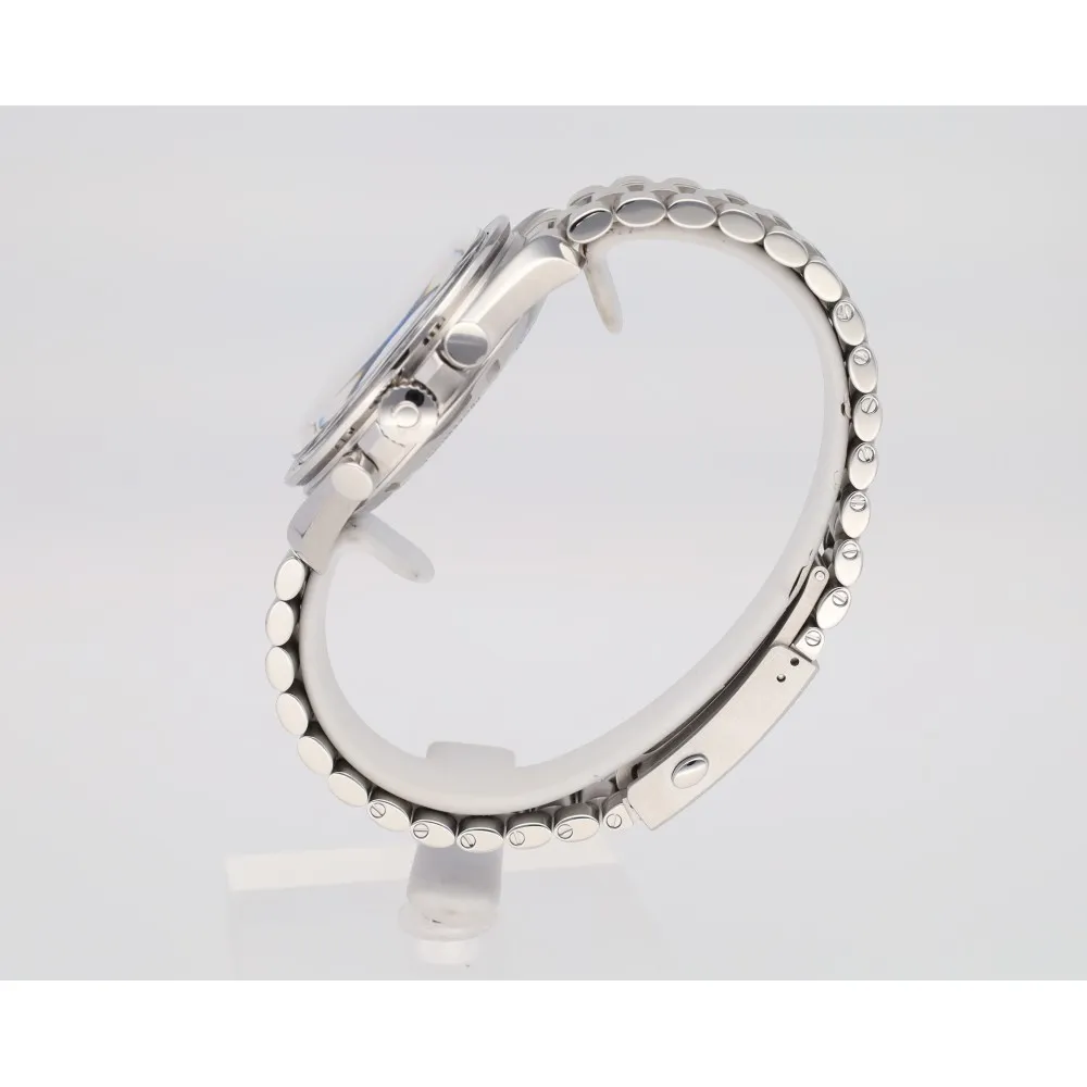 speedmaster-moonwatch_4-25635-822dd2ca