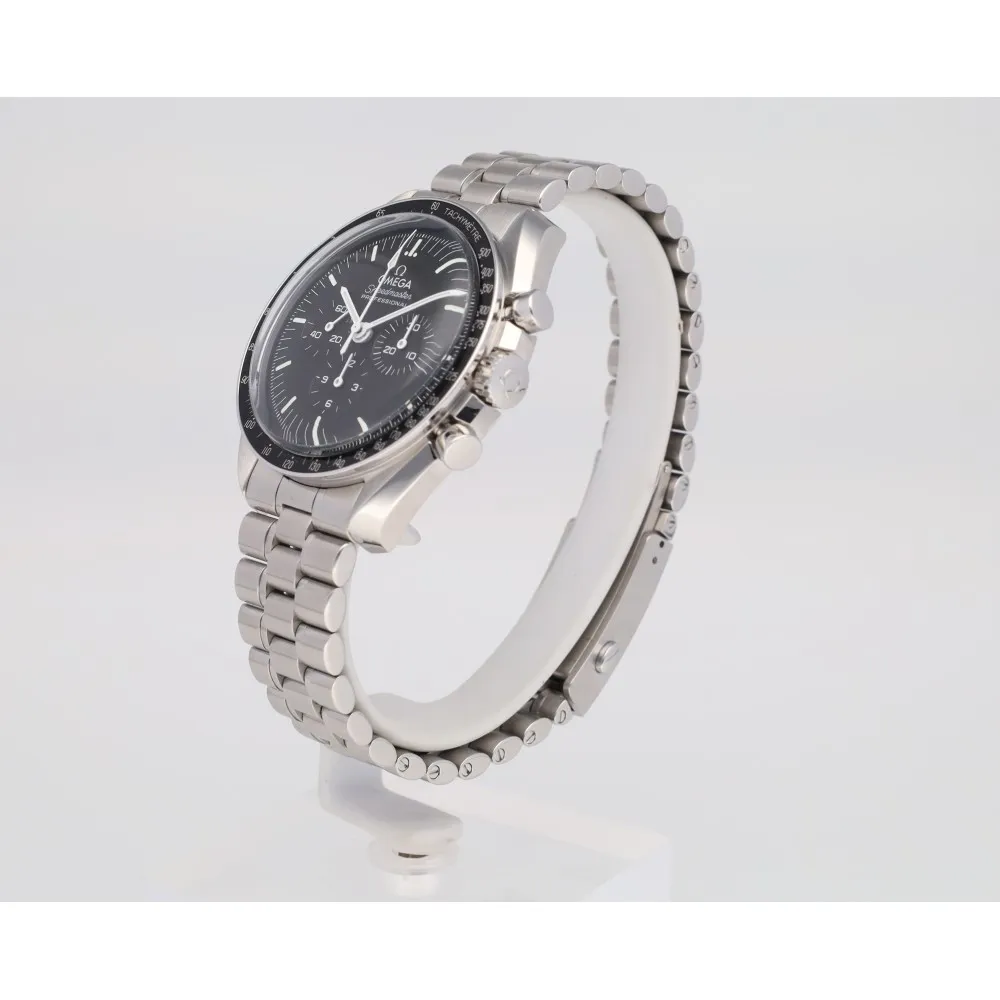 speedmaster-moonwatch_4-25635-c1ba4cb0