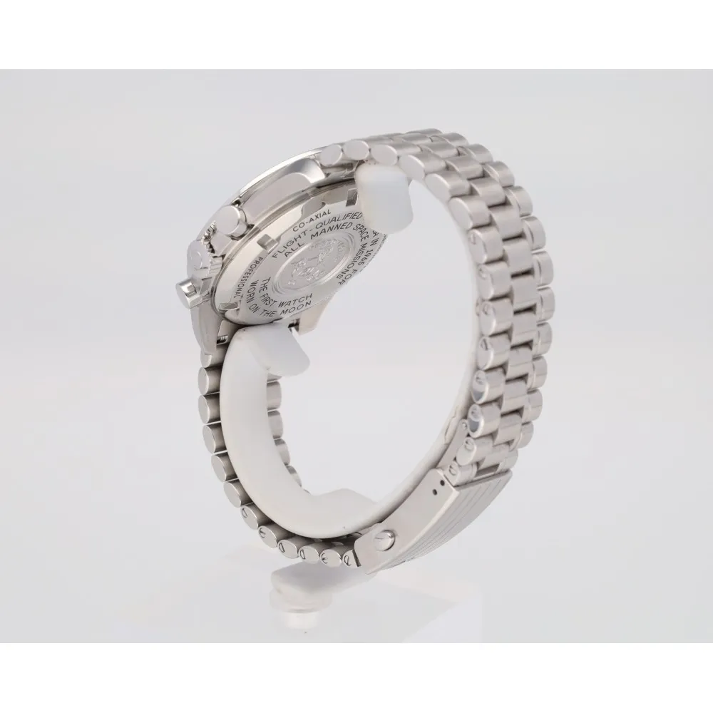 speedmaster-moonwatch_4-25635-fa902255