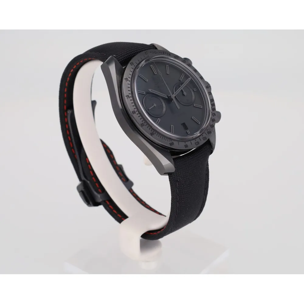 speedmaster-dark-side-of-the-moon_4-29516-122b02f9