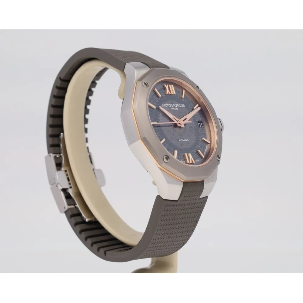 riviera_4-27144-57b69aea