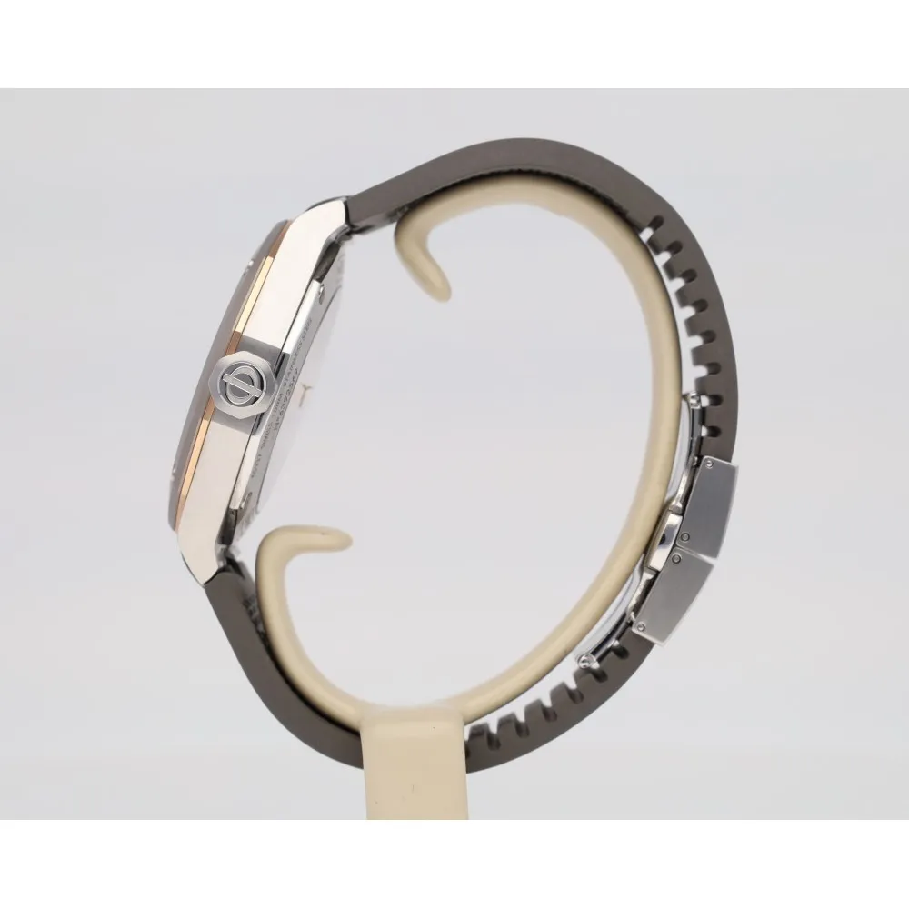 riviera_4-27144-ee86c7f9