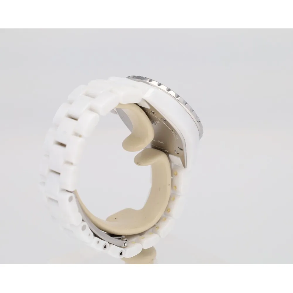 j12-33_4-27778-4fc75d67