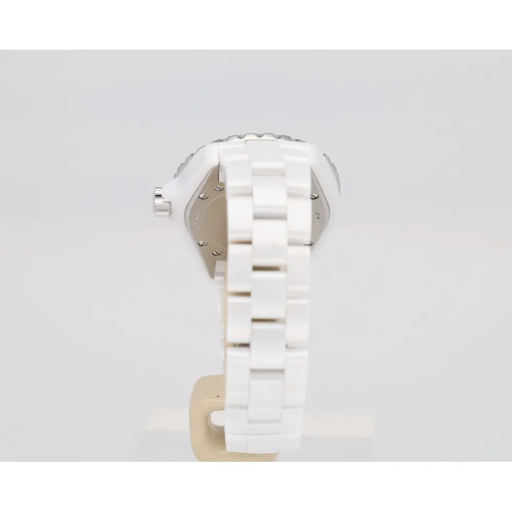 j12-33_4-27778-cdab9006