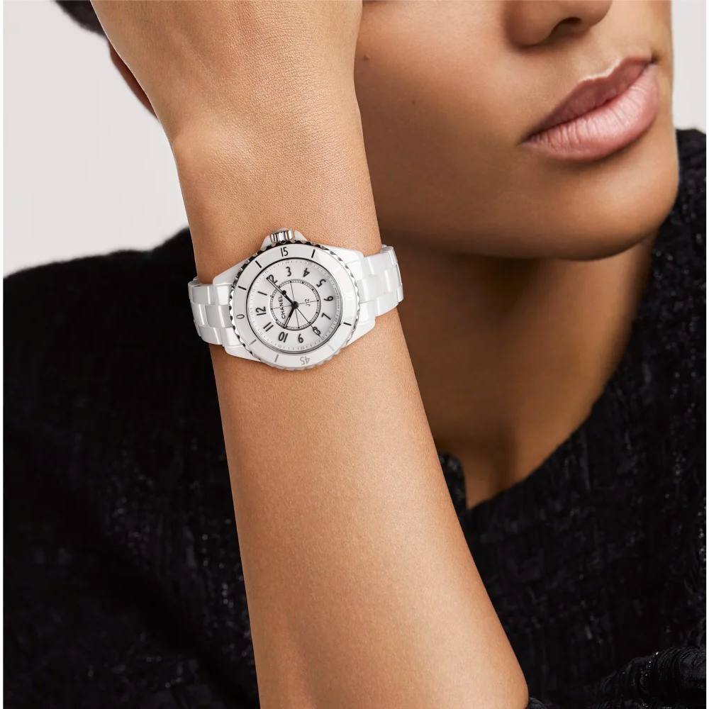 Montre chanel 2025 blanche femme