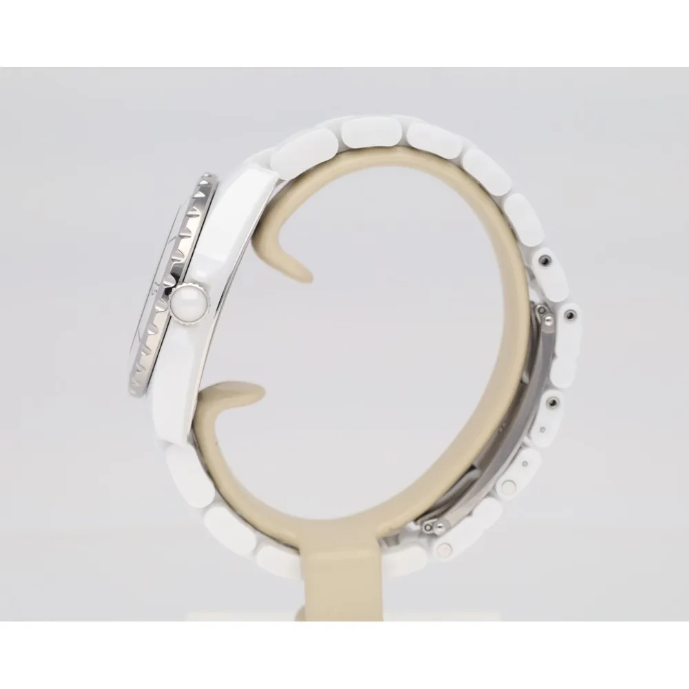 j12-33_4-28366-db4e4624