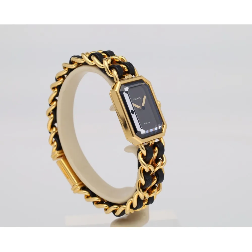 premiere-originale_4-27029-cf375a15