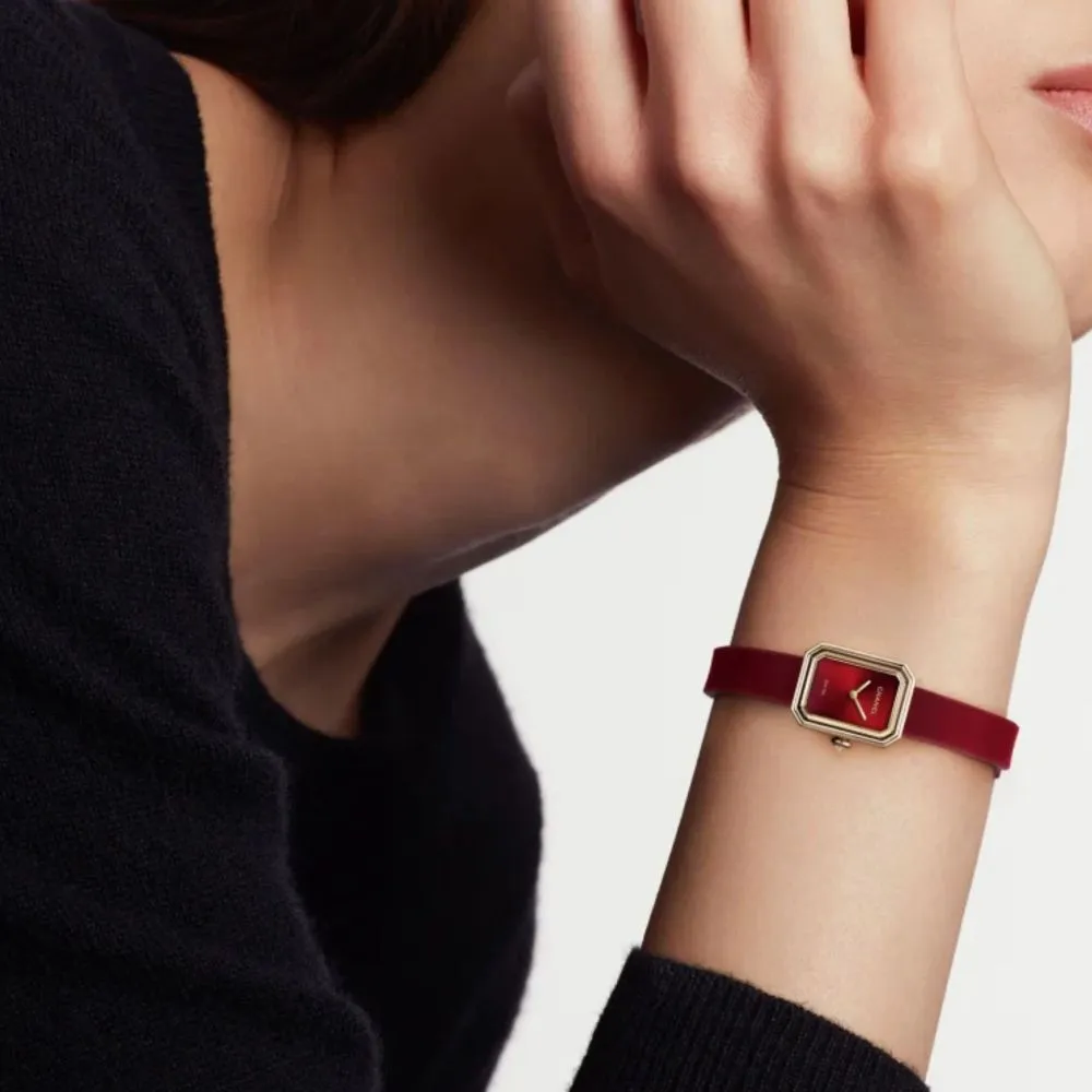 montre-premiere-ruban_h7942-0-3cba49f9