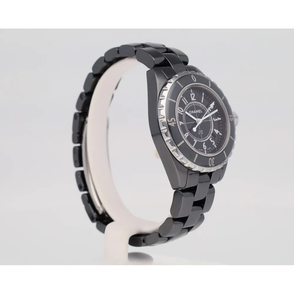 j12-33_4-28365-e83e2692