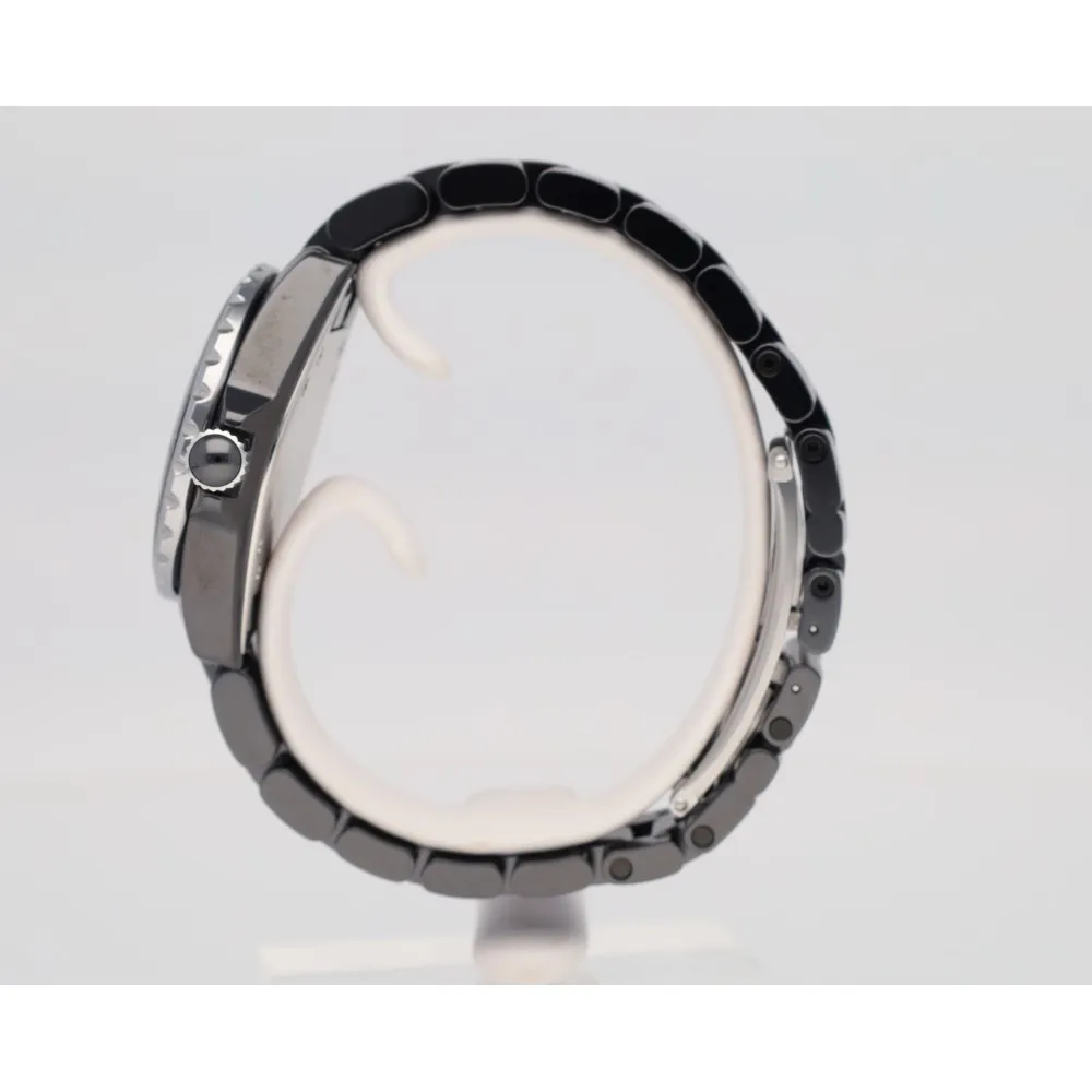 j12-33_4-28365-fe569804