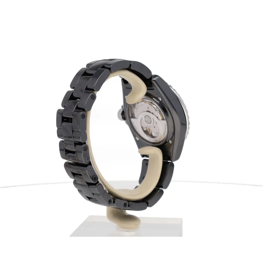 j12-38_4-26947-2ef49749