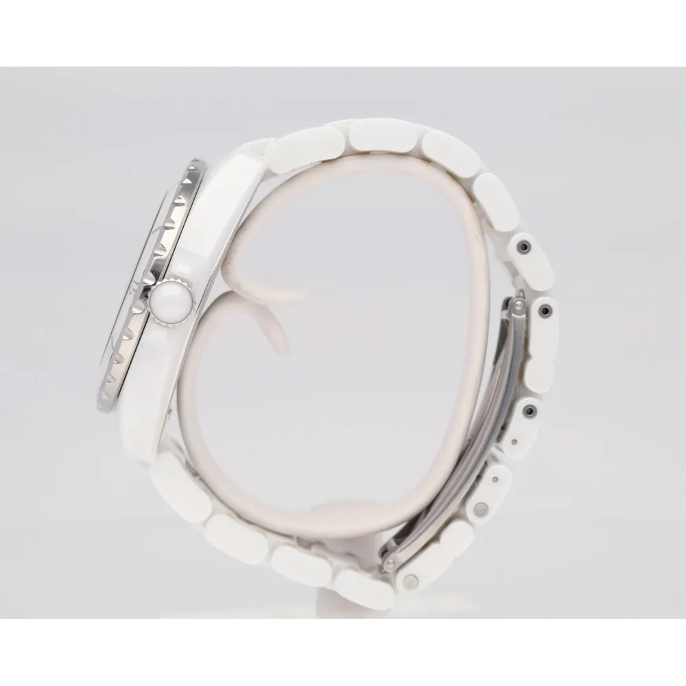 j12-38_4-28367-090b9813