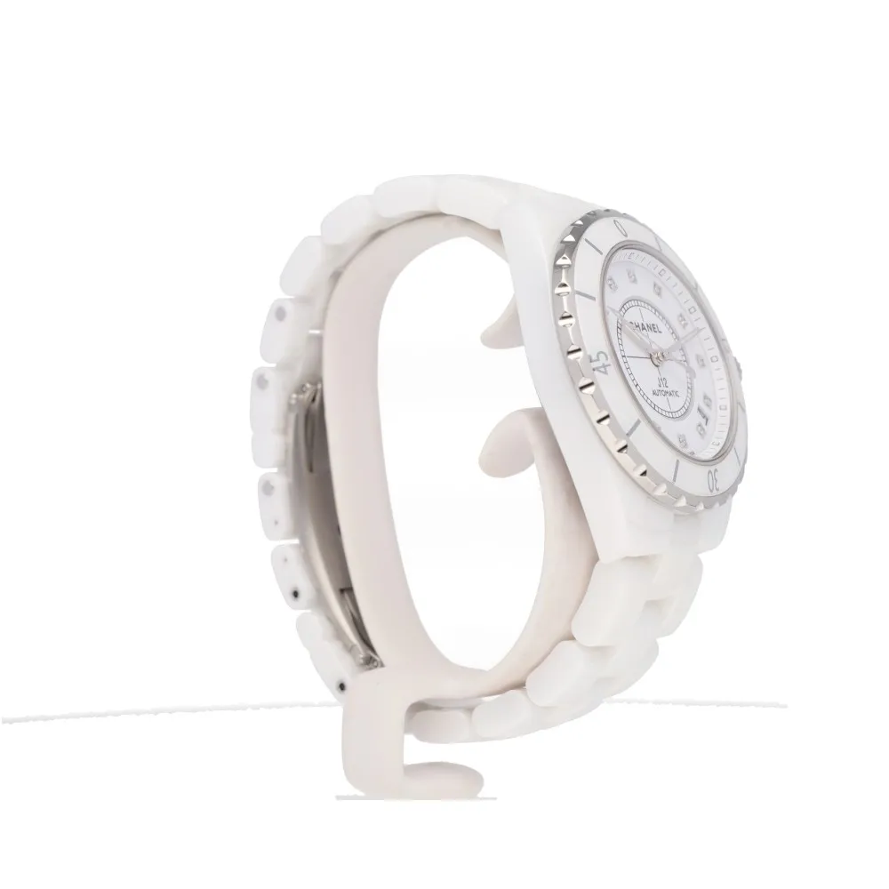 j12-38_4-26681-e9c31bbf