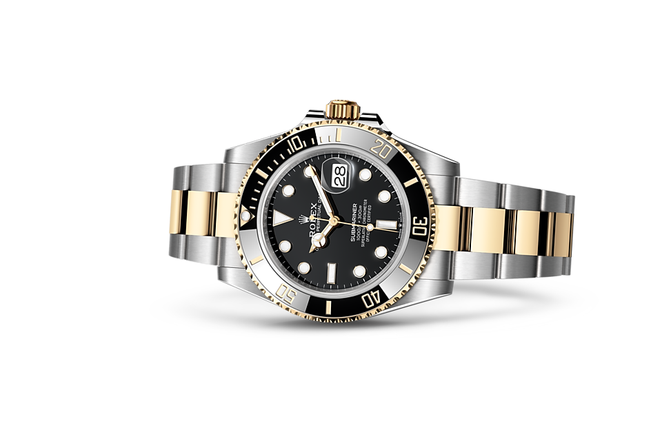 Rolex SubMariner M126613LN-0002 M126613LN-0002_05_laying-down-landscape.png