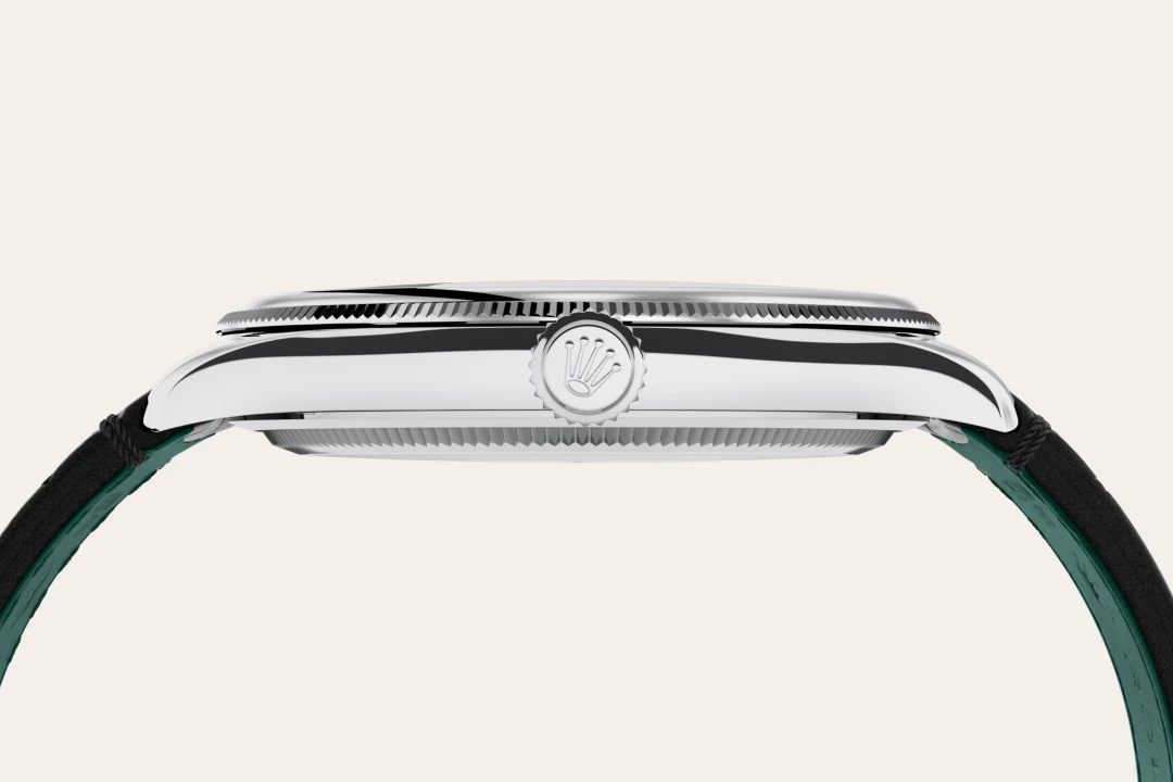 m52506-0003-material.webp