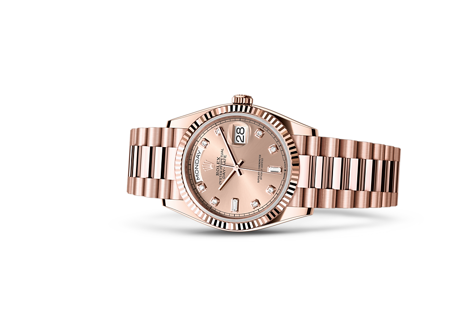 Rolex Day-Date M128235-0009 M128235-0009_05_laying-down-landscape.png