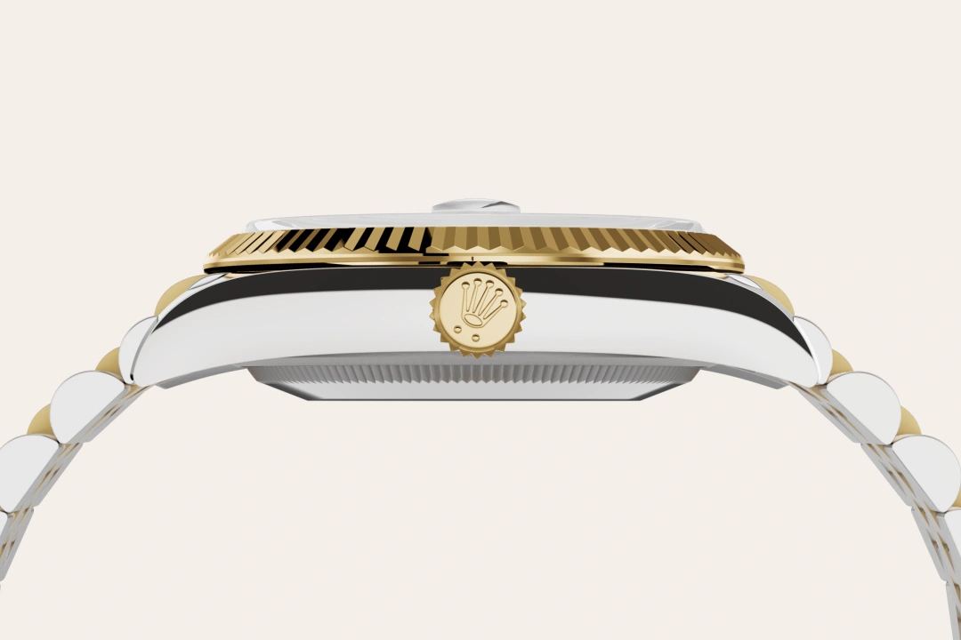m126233-0035-material.webp