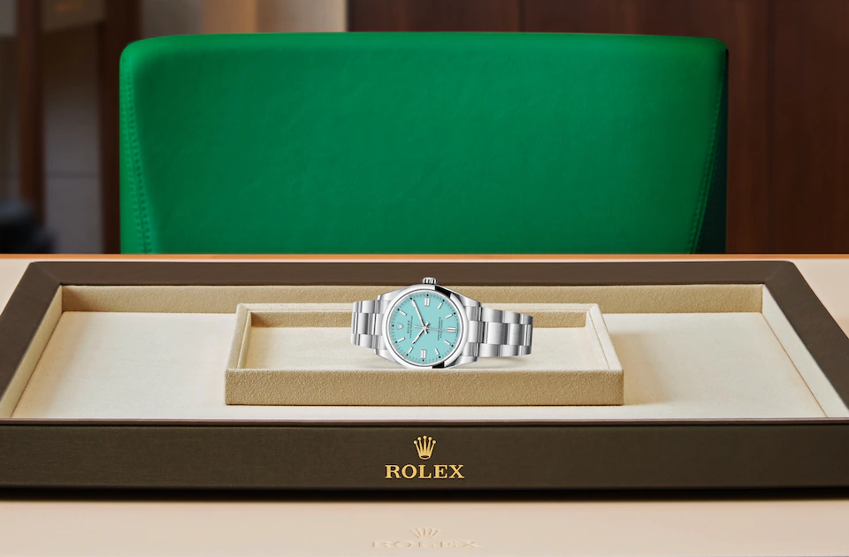 Rolex Oyster Perpetual M126000-0006 M126000-0006_09_presentation-tray-landscape.png