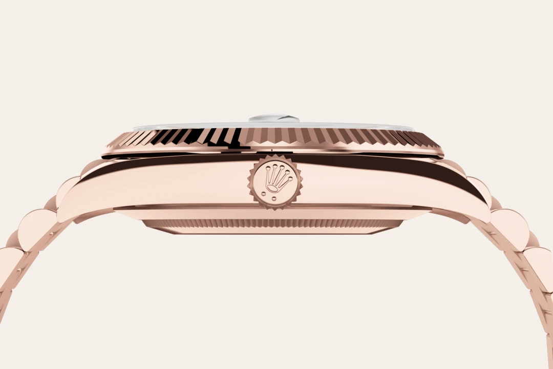 m228235-0025-material.webp