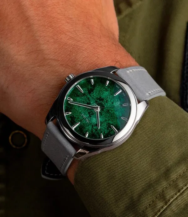 frosted-leaf-green_sku-smfm25aw-0c39226c