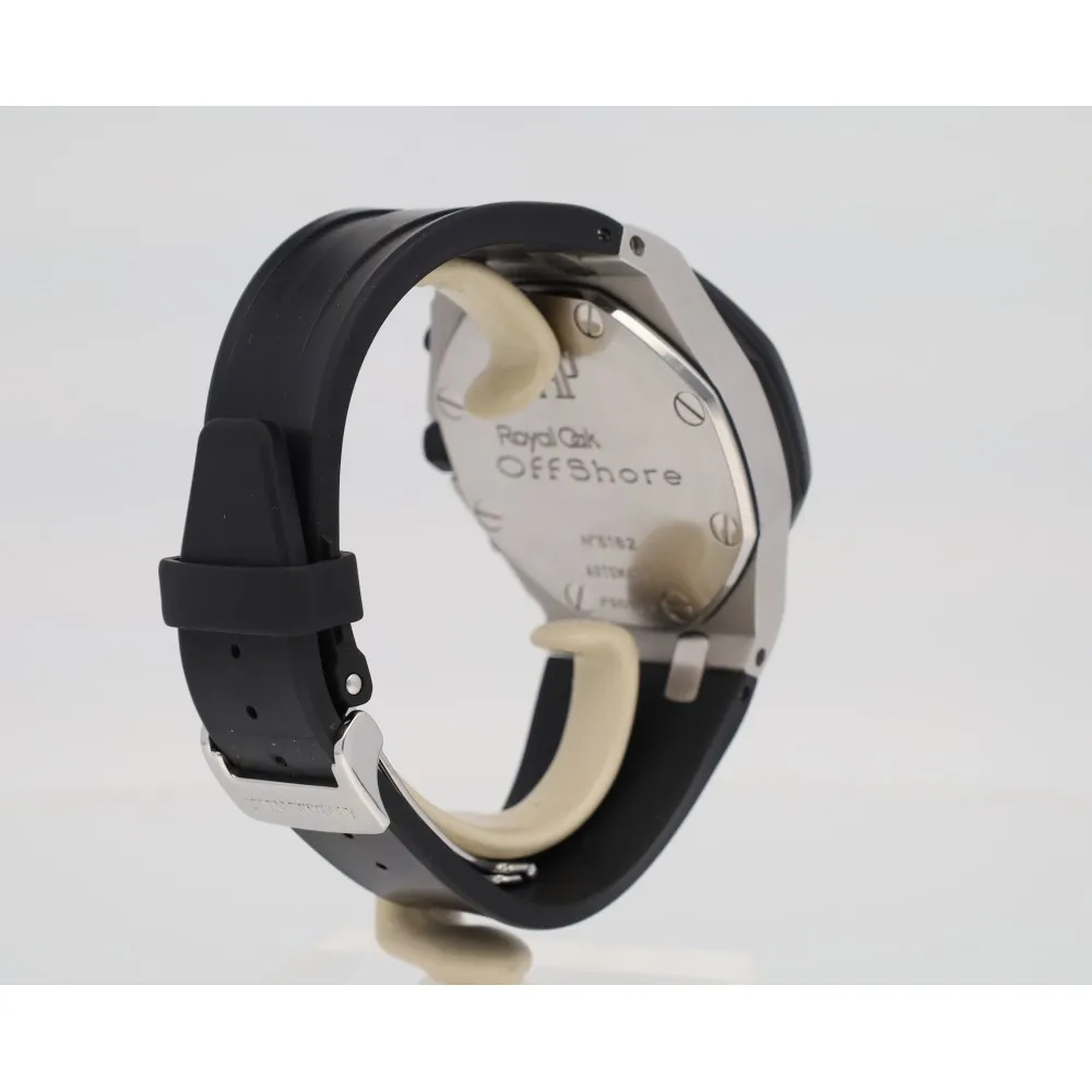 royal-oak-offshore-chronograph_4-26940-7c837530