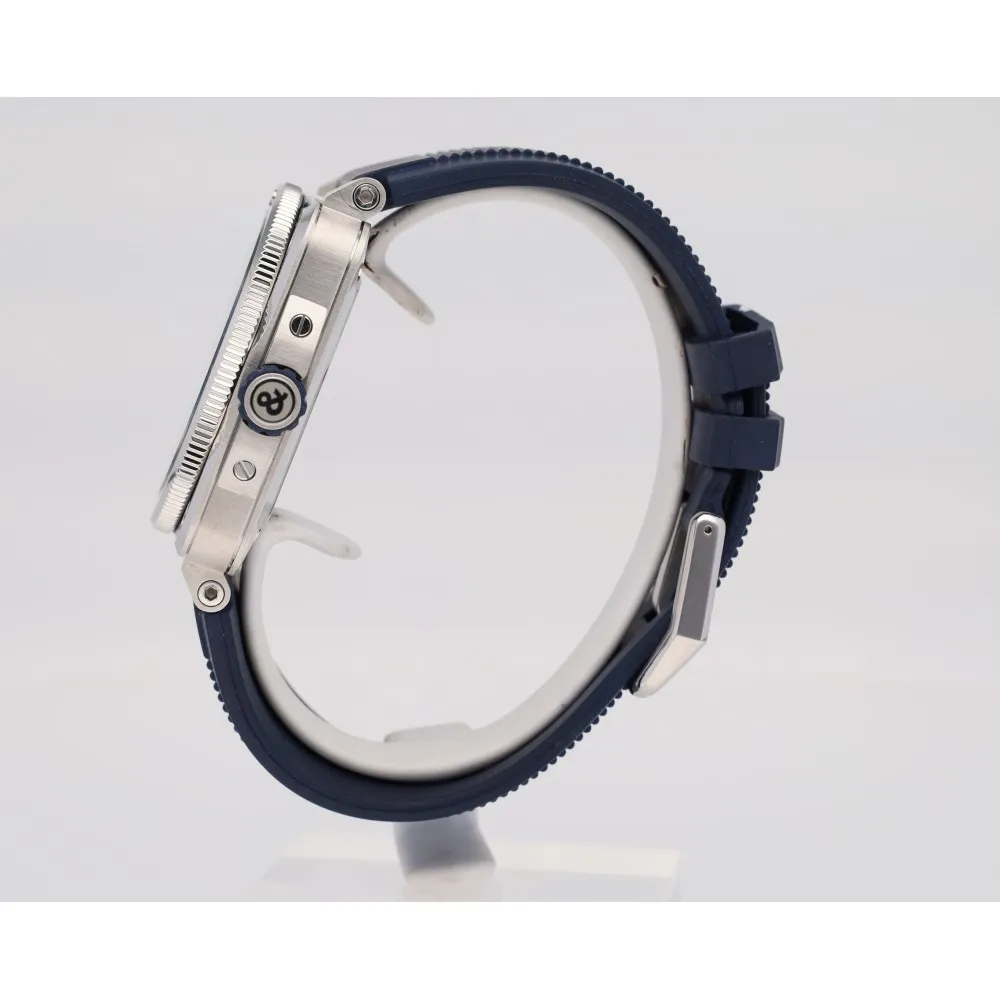 br03-92-diver_4-25507-64e25d9e