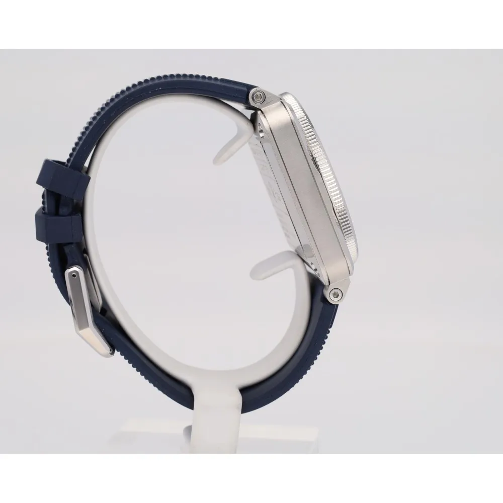 br03-92-diver_4-25507-d90e45a1