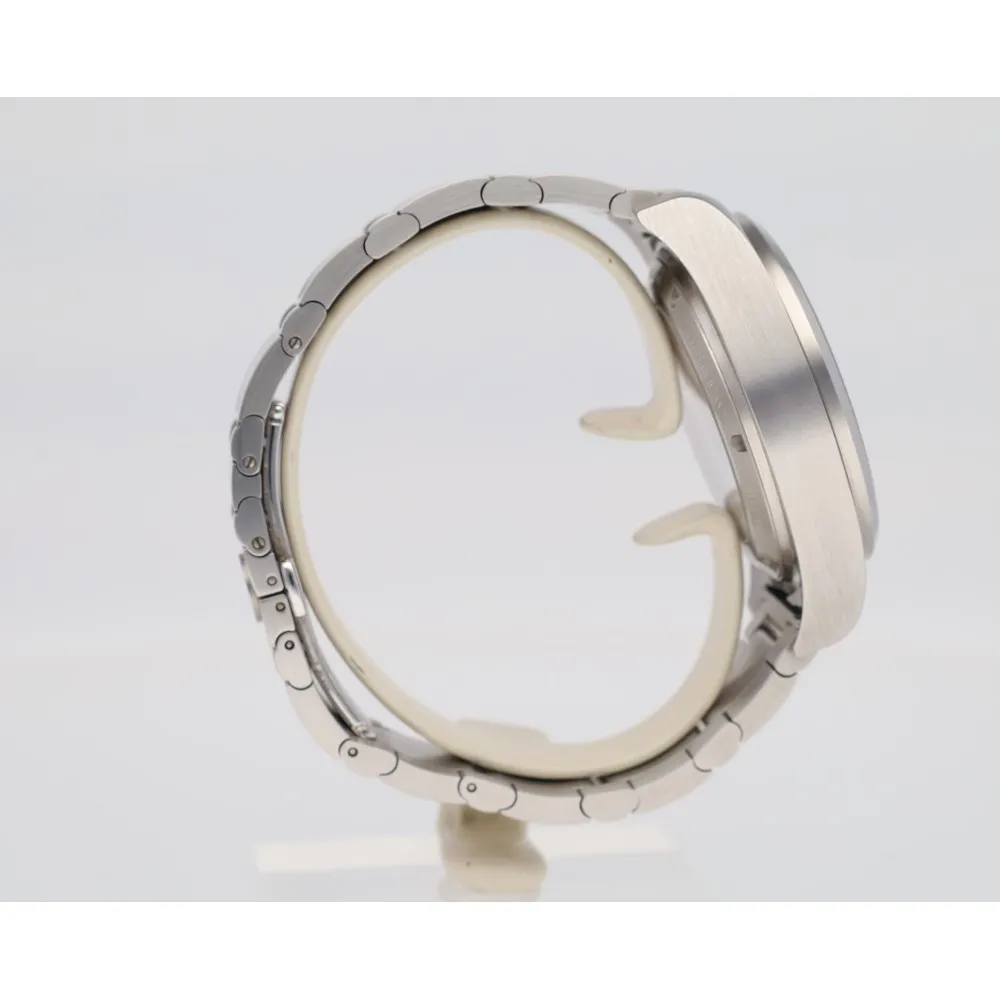 br126-xl-chronographe_4-27415-b9d4537f