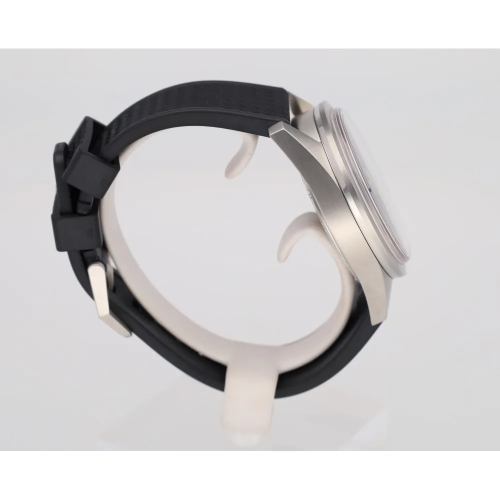 br126-chronographe-renault-sport-40eme-anniversaire_1-67653-13c62188