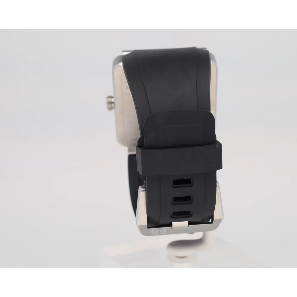 br03-92_4-28531-68d2b6ac