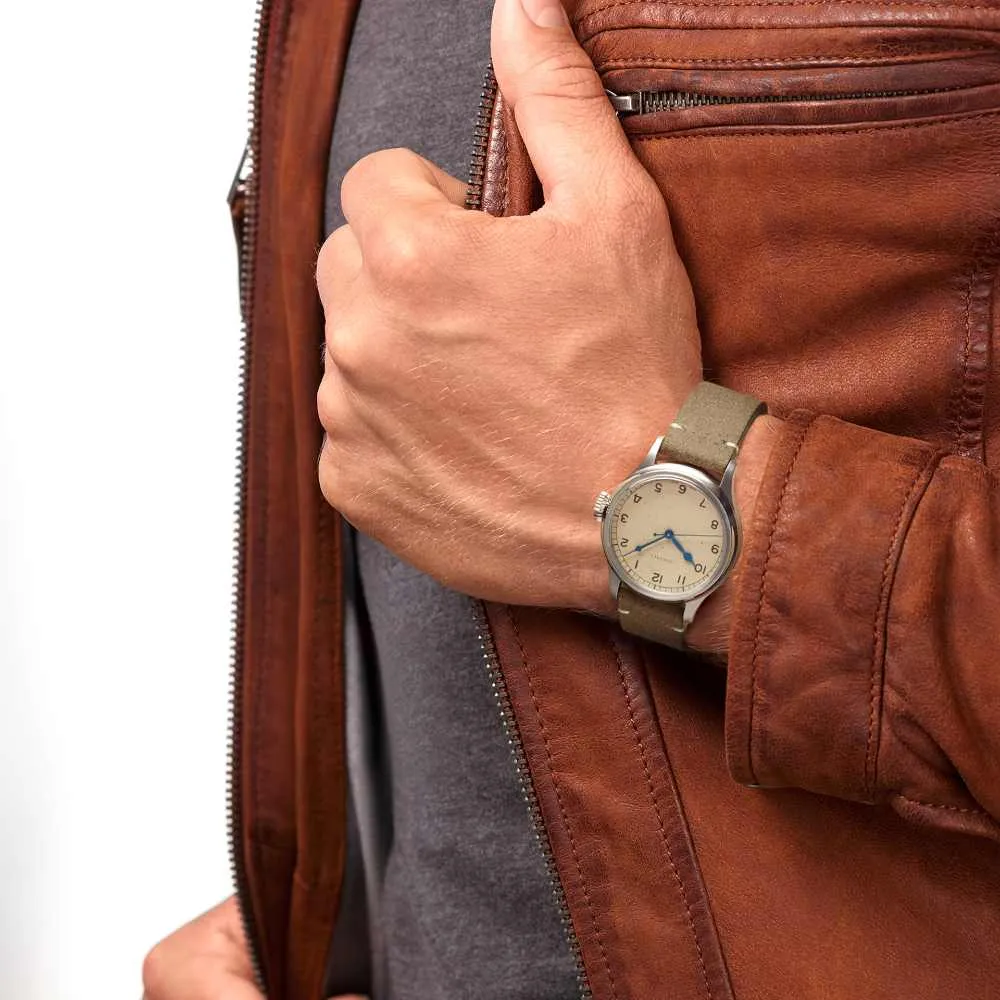 the-longines-heritage-military_L2-819-4-93-2-014bfb9f